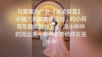 评论过二十，随机抽一个发无码视频。