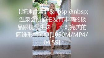 高顏值氣質典雅美少婦,氣場很足,高透視性感內內似漏非漏十分誘人