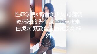 商城跟随偷窥漂亮小姐姐 男朋友在也照抄不误 蕾丝花边小内内 性感饱满小屁屁