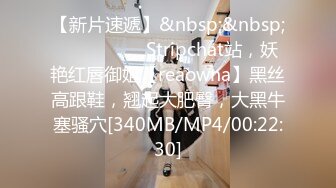 [MP4/ 459M] 精壮小伙户外享受姐妹花激情啪啪给狼友看，全程露脸享受骚逼的交大鸡巴