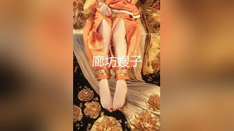 沙滩美人鱼勾引路人：哥哥，你活好不好呀，冷死我啦，逼逼好痒。 男：啊啊啊快射了，射里面吗···太刺激了